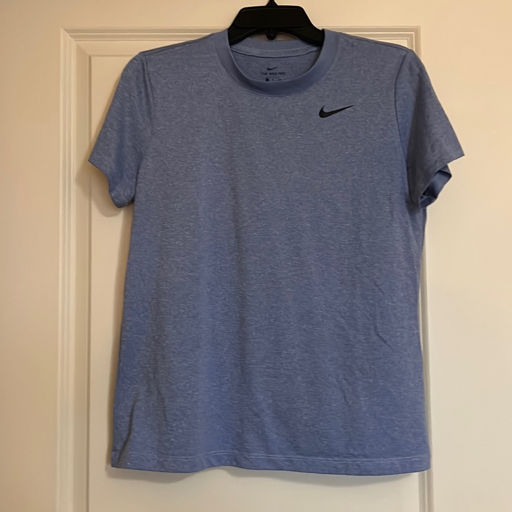 Nike Tee Shirt Dri Fit purple
